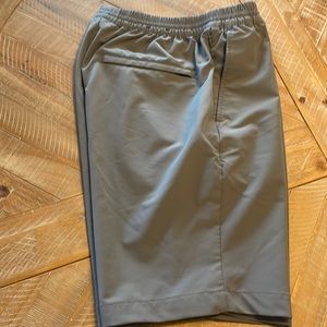 Banana Republic Pull On Short